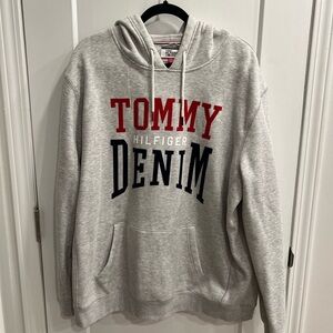 Tommy Hilfiger Gray Hoodie with Red and Blue Accents